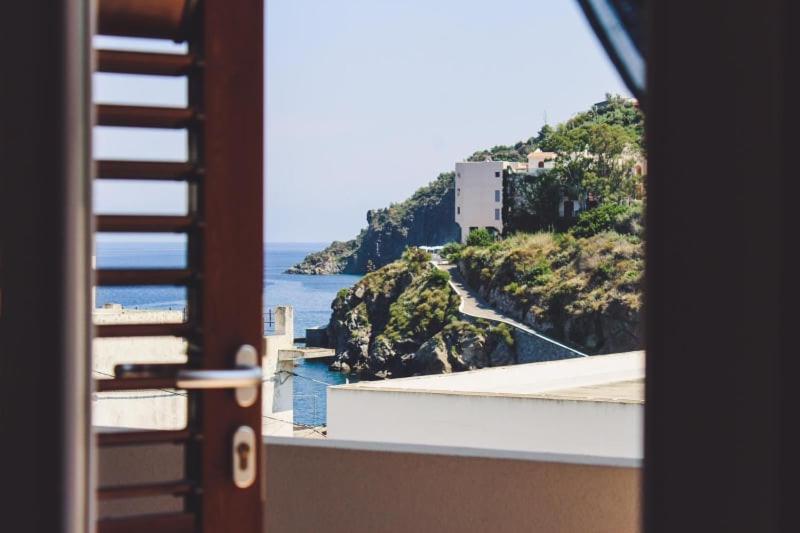 Le 7 Sorelle Lipari  Luaran gambar